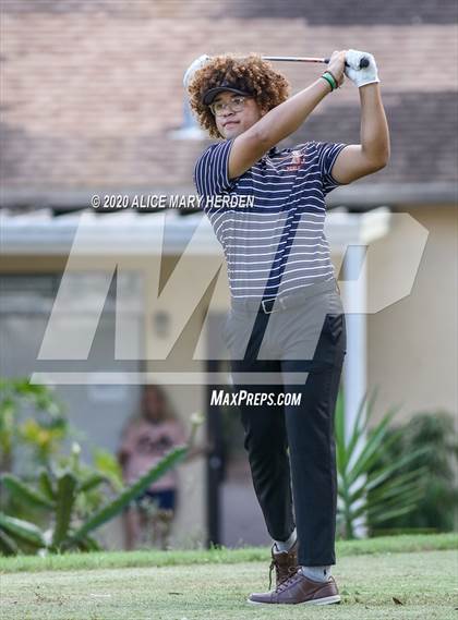Thumbnail 2 in Hudson vs Fivay vs Zephyrhills photogallery.