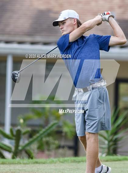 Thumbnail 1 in Hudson vs Fivay vs Zephyrhills photogallery.