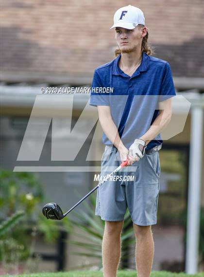 Thumbnail 1 in Hudson vs Fivay vs Zephyrhills photogallery.