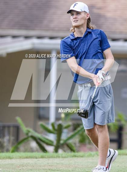 Thumbnail 1 in Hudson vs Fivay vs Zephyrhills photogallery.