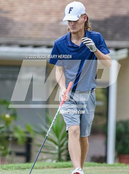 Thumbnail 2 in Hudson vs Fivay vs Zephyrhills photogallery.