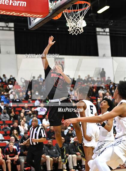Thumbnail 3 in Las Vegas vs. Spring Valley (NIAA State 4A Semi-Final) photogallery.