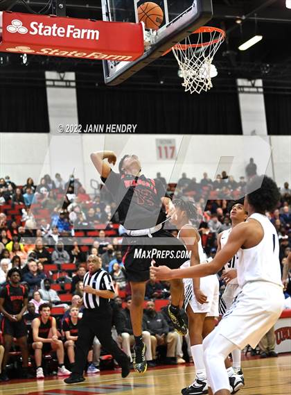 Thumbnail 1 in Las Vegas vs. Spring Valley (NIAA State 4A Semi-Final) photogallery.