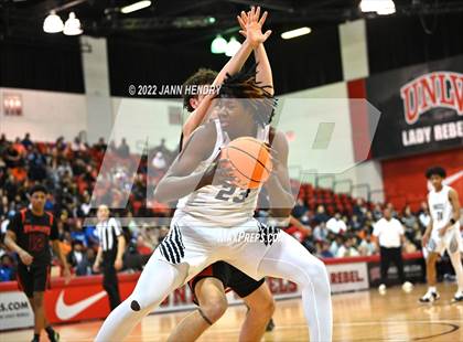 Thumbnail 1 in Las Vegas vs. Spring Valley (NIAA State 4A Semi-Final) photogallery.