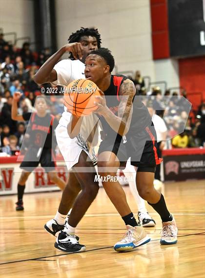 Thumbnail 1 in Las Vegas vs. Spring Valley (NIAA State 4A Semi-Final) photogallery.
