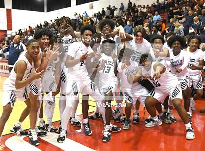 Thumbnail 2 in Las Vegas vs. Spring Valley (NIAA State 4A Semi-Final) photogallery.