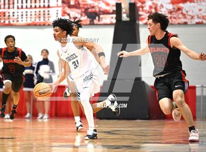 Thumbnail 2 in Las Vegas vs. Spring Valley (NIAA State 4A Semi-Final) photogallery.