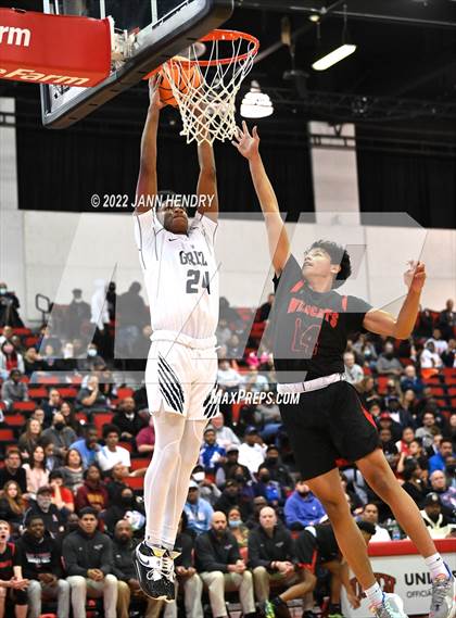 Thumbnail 1 in Las Vegas vs. Spring Valley (NIAA State 4A Semi-Final) photogallery.