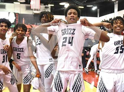 Thumbnail 3 in Las Vegas vs. Spring Valley (NIAA State 4A Semi-Final) photogallery.