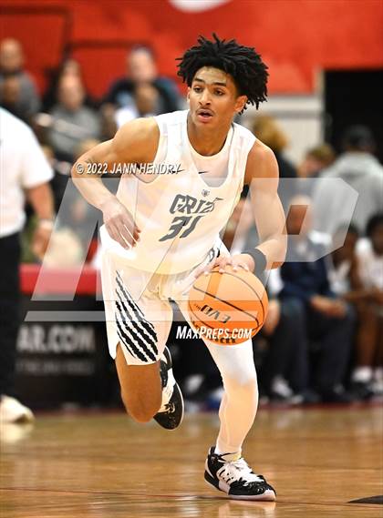 Thumbnail 1 in Las Vegas vs. Spring Valley (NIAA State 4A Semi-Final) photogallery.