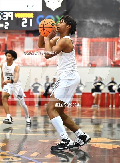 Thumbnail 1 in Las Vegas vs. Spring Valley (NIAA State 4A Semi-Final) photogallery.