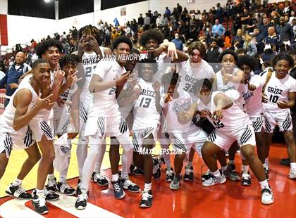 Thumbnail 3 in Las Vegas vs. Spring Valley (NIAA State 4A Semi-Final) photogallery.