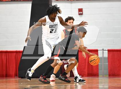 Thumbnail 3 in Las Vegas vs. Spring Valley (NIAA State 4A Semi-Final) photogallery.