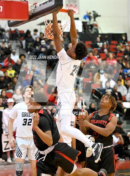 Thumbnail 3 in Las Vegas vs. Spring Valley (NIAA State 4A Semi-Final) photogallery.