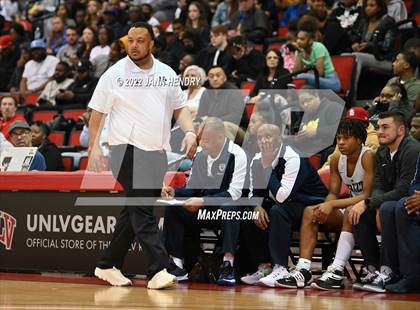 Thumbnail 1 in Las Vegas vs. Spring Valley (NIAA State 4A Semi-Final) photogallery.