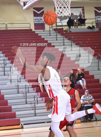 Thumbnail 3 in Serra vs. Christian (Rancho Mirage Holiday Invitational) photogallery.