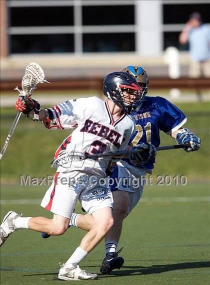 Thumbnail 3 in Newtown vs. New Fairfield (SWC Semifinal) photogallery.