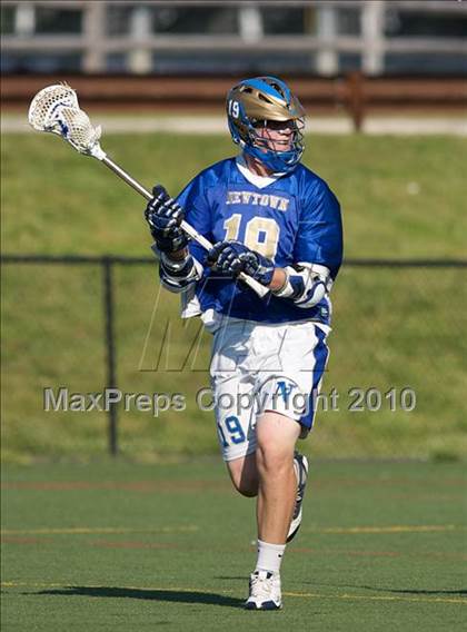 Thumbnail 3 in Newtown vs. New Fairfield (SWC Semifinal) photogallery.