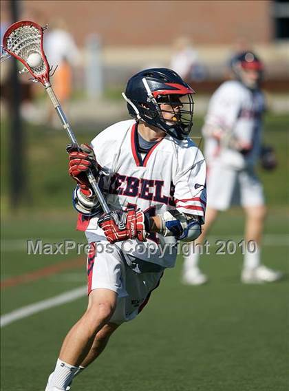 Thumbnail 3 in Newtown vs. New Fairfield (SWC Semifinal) photogallery.