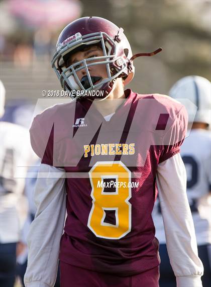 Thumbnail 3 in St. Genevieve @ Simi Valley photogallery.