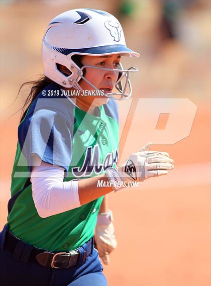 Thumbnail 2 in Mountain View vs Hillcrest (Win The Pitch Tournament) photogallery.