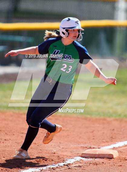 Thumbnail 3 in Mountain View vs Hillcrest (Win The Pitch Tournament) photogallery.