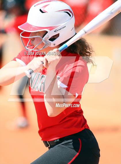 Thumbnail 2 in Mountain View vs Hillcrest (Win The Pitch Tournament) photogallery.