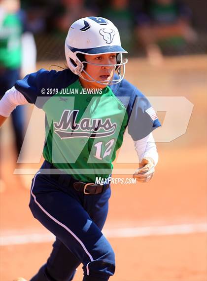 Thumbnail 3 in Mountain View vs Hillcrest (Win The Pitch Tournament) photogallery.