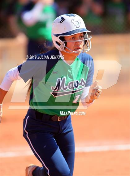 Thumbnail 2 in Mountain View vs Hillcrest (Win The Pitch Tournament) photogallery.