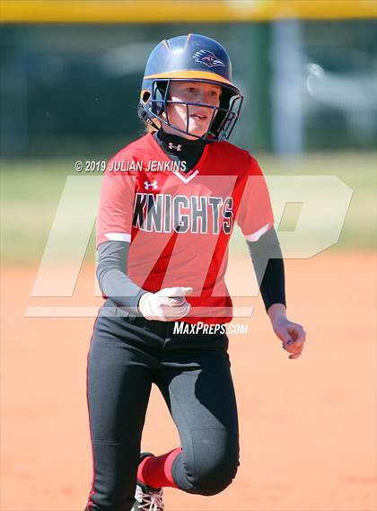 Thumbnail 1 in Mountain View vs Hillcrest (Win The Pitch Tournament) photogallery.