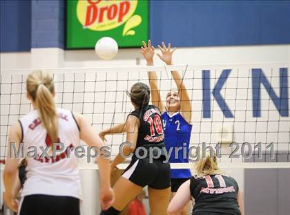 Thumbnail 2 in North Lincoln vs Central Davidson (NCHSAA Playoff Round 2) photogallery.