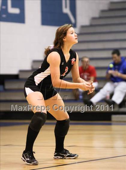 Thumbnail 2 in North Lincoln vs Central Davidson (NCHSAA Playoff Round 2) photogallery.