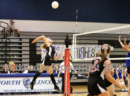 Thumbnail 3 in North Lincoln vs Central Davidson (NCHSAA Playoff Round 2) photogallery.