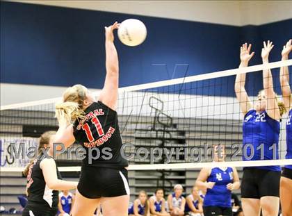 Thumbnail 1 in North Lincoln vs Central Davidson (NCHSAA Playoff Round 2) photogallery.