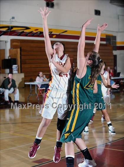 Thumbnail 2 in Arcadia vs Moorpark (La Canada Tournament) photogallery.