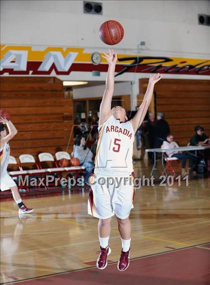 Thumbnail 3 in Arcadia vs Moorpark (La Canada Tournament) photogallery.