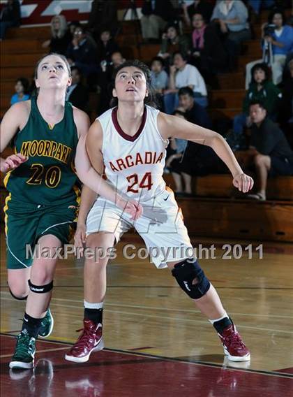 Thumbnail 1 in Arcadia vs Moorpark (La Canada Tournament) photogallery.