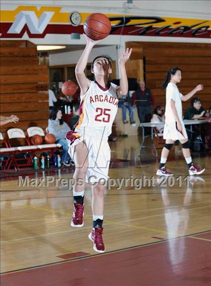 Thumbnail 3 in Arcadia vs Moorpark (La Canada Tournament) photogallery.