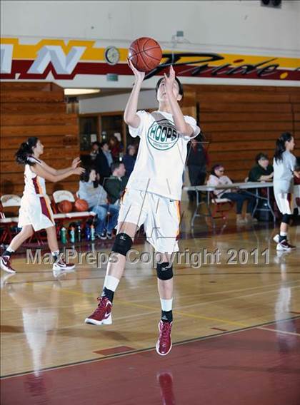 Thumbnail 2 in Arcadia vs Moorpark (La Canada Tournament) photogallery.