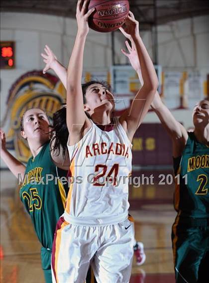 Thumbnail 3 in Arcadia vs Moorpark (La Canada Tournament) photogallery.