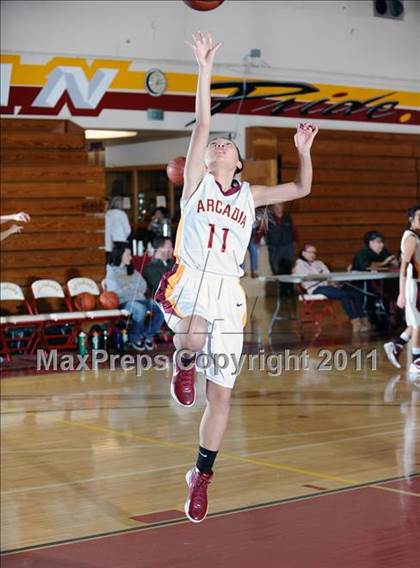 Thumbnail 3 in Arcadia vs Moorpark (La Canada Tournament) photogallery.