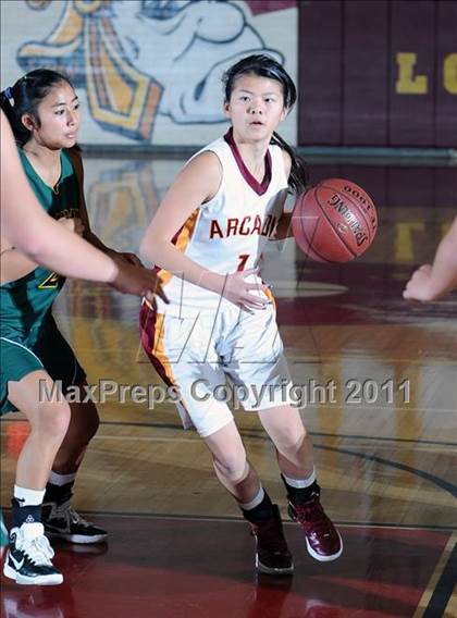 Thumbnail 3 in Arcadia vs Moorpark (La Canada Tournament) photogallery.