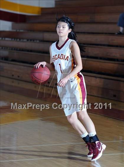 Thumbnail 2 in Arcadia vs Moorpark (La Canada Tournament) photogallery.