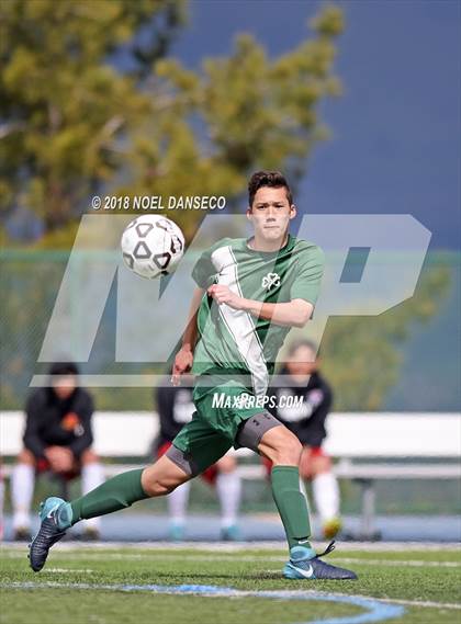 Thumbnail 1 in  Mt. Pleasant vs. Sacred Heart Cathedral Preparatory (CIF CCS D2 Final) photogallery.