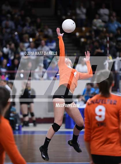Thumbnail 1 in Lyons vs. Vail Mountain (CHSAA 2A Playoff) photogallery.