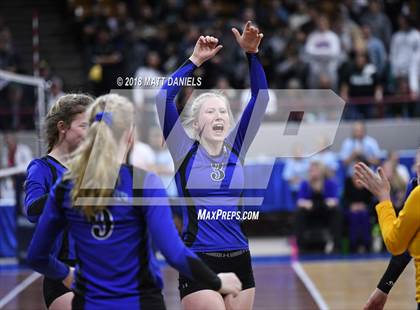 Thumbnail 3 in Lyons vs. Vail Mountain (CHSAA 2A Playoff) photogallery.