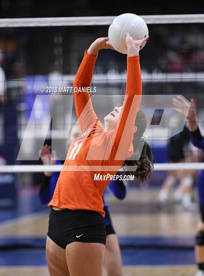 Thumbnail 2 in Lyons vs. Vail Mountain (CHSAA 2A Playoff) photogallery.