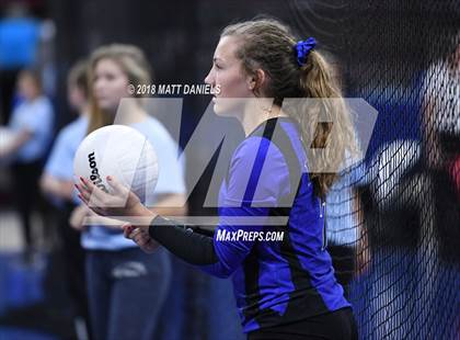 Thumbnail 2 in Lyons vs. Vail Mountain (CHSAA 2A Playoff) photogallery.