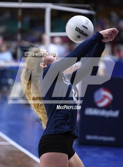 Thumbnail 1 in Lyons vs. Vail Mountain (CHSAA 2A Playoff) photogallery.