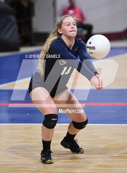 Thumbnail 3 in Lyons vs. Vail Mountain (CHSAA 2A Playoff) photogallery.